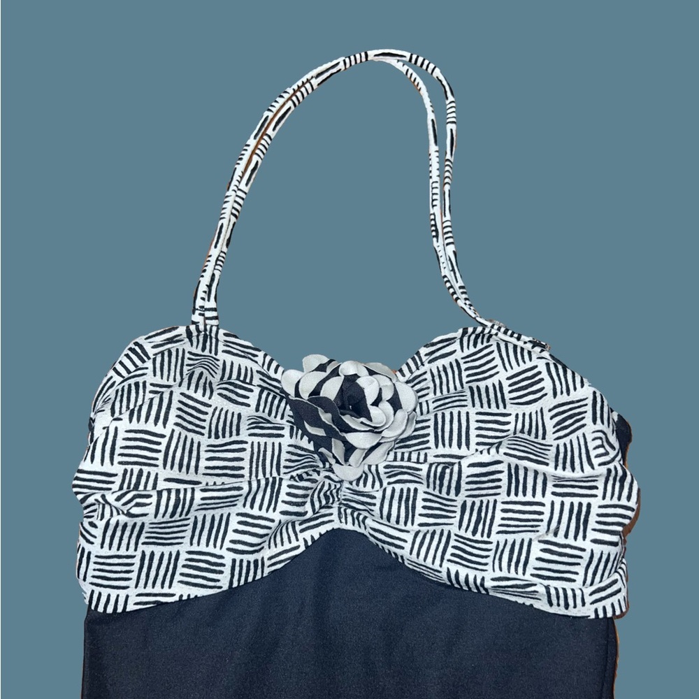 〰️♣️🤍Vintage One-piece Swimsuit🤍♣️〰️